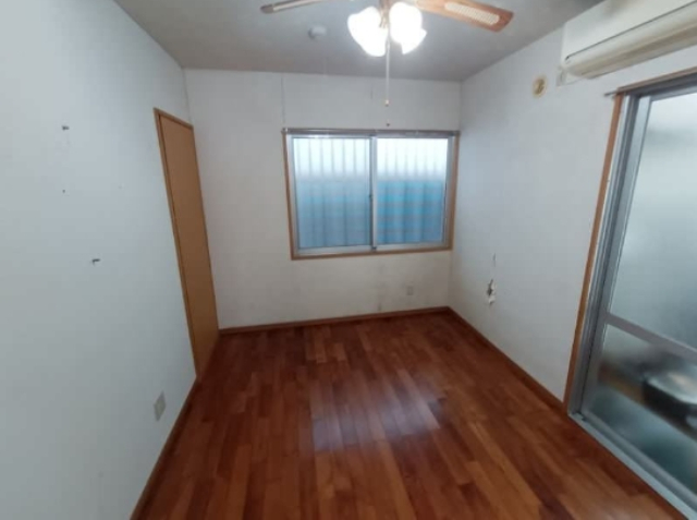 平屋建て 室内