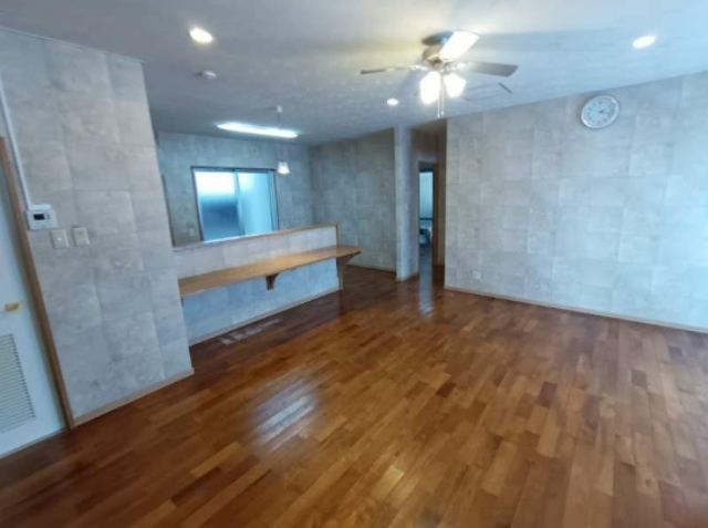 平屋建て 室内